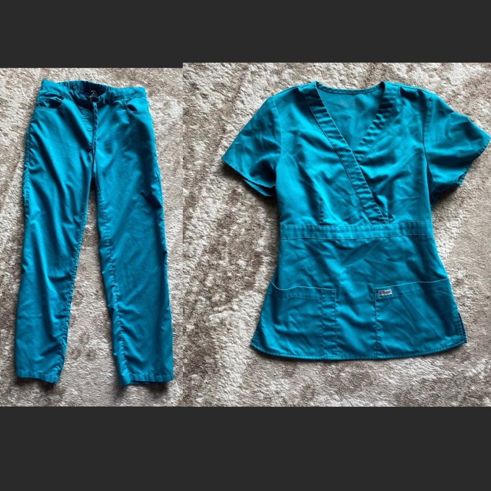 Grey’s Anatomy scrub set